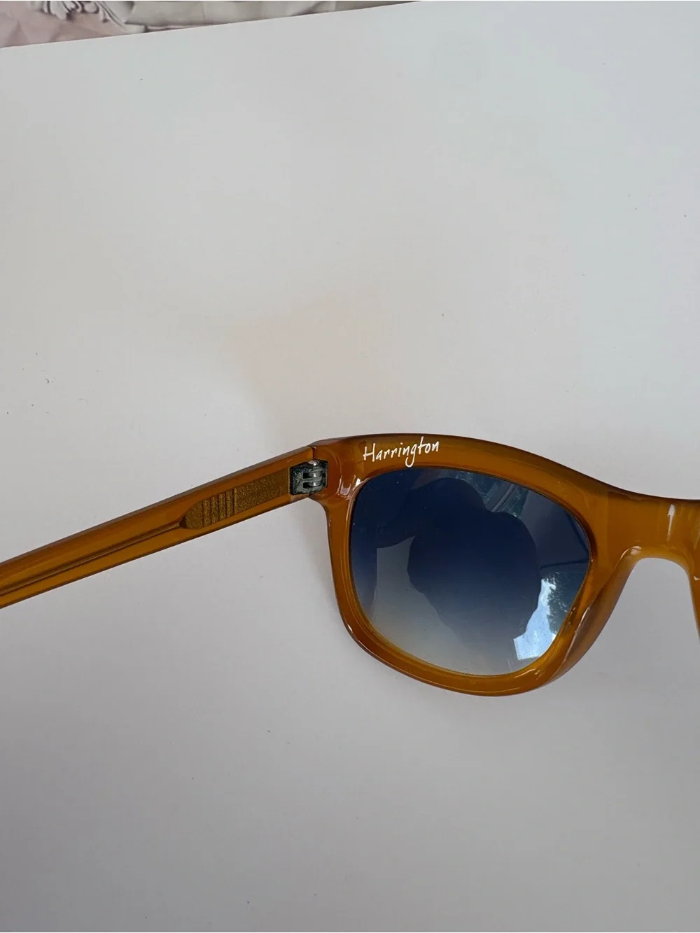 Elizabeth and James Amber/Brown Frame Sunglasses with Dark Lenses